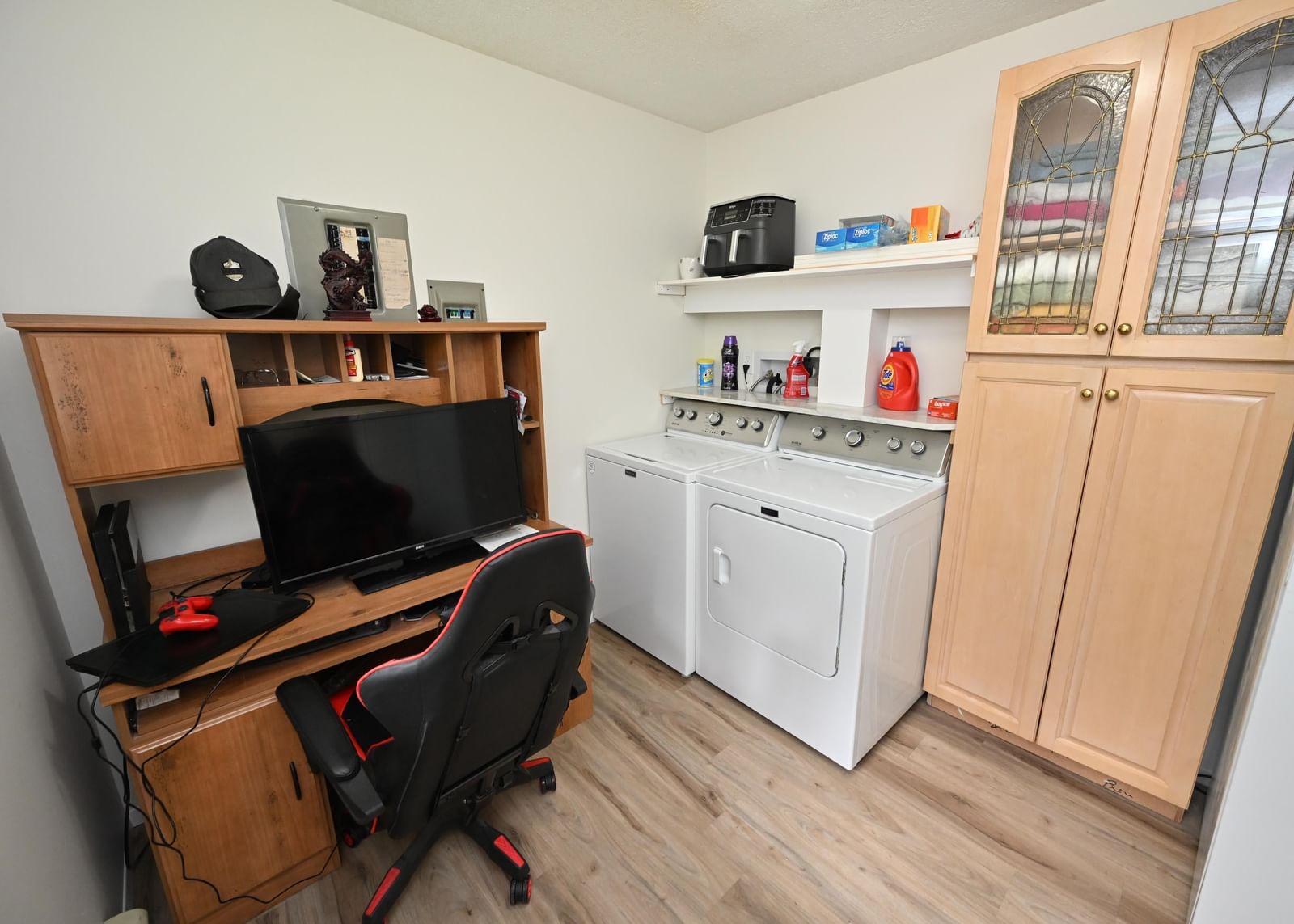 Listing Image 14