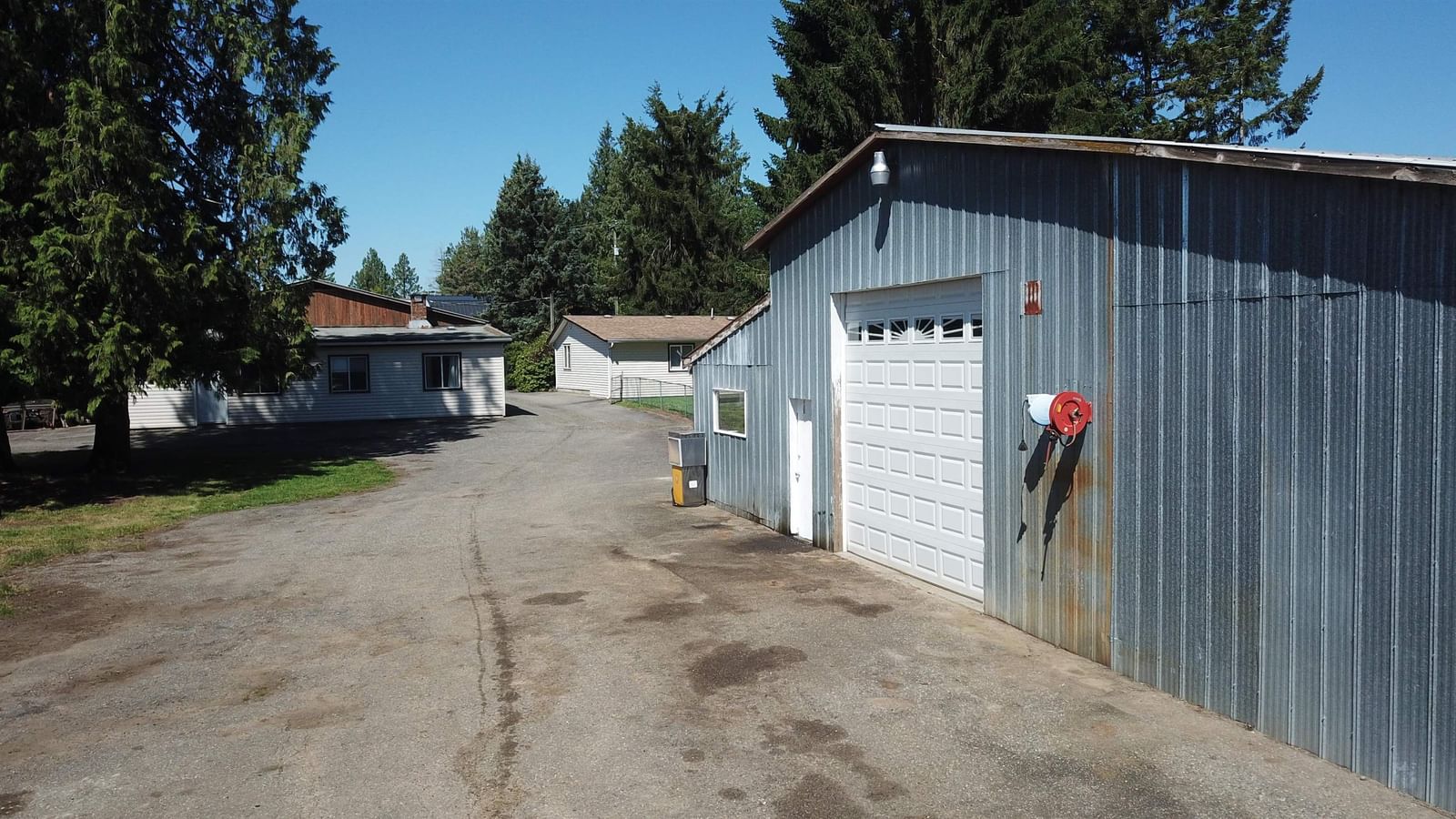 Listing Image 13