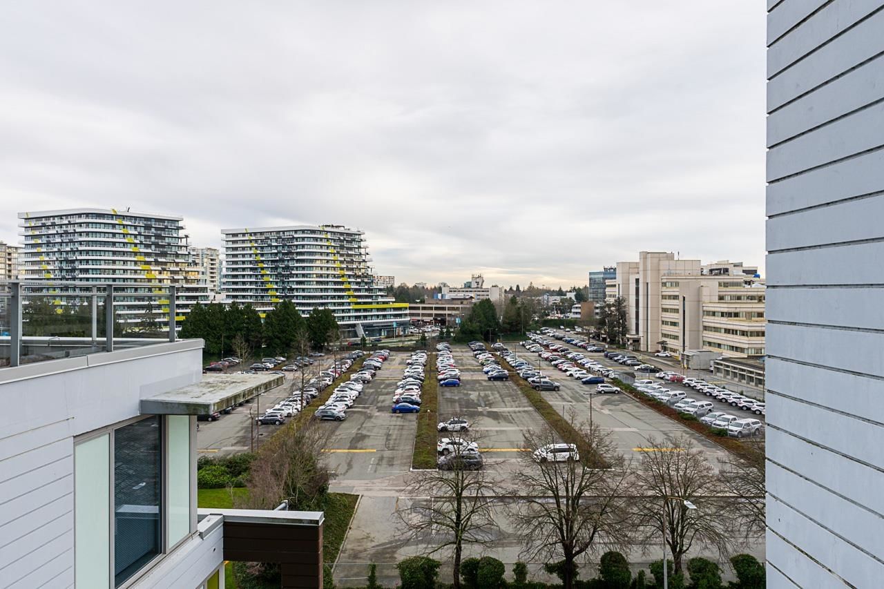 Listing Image 21