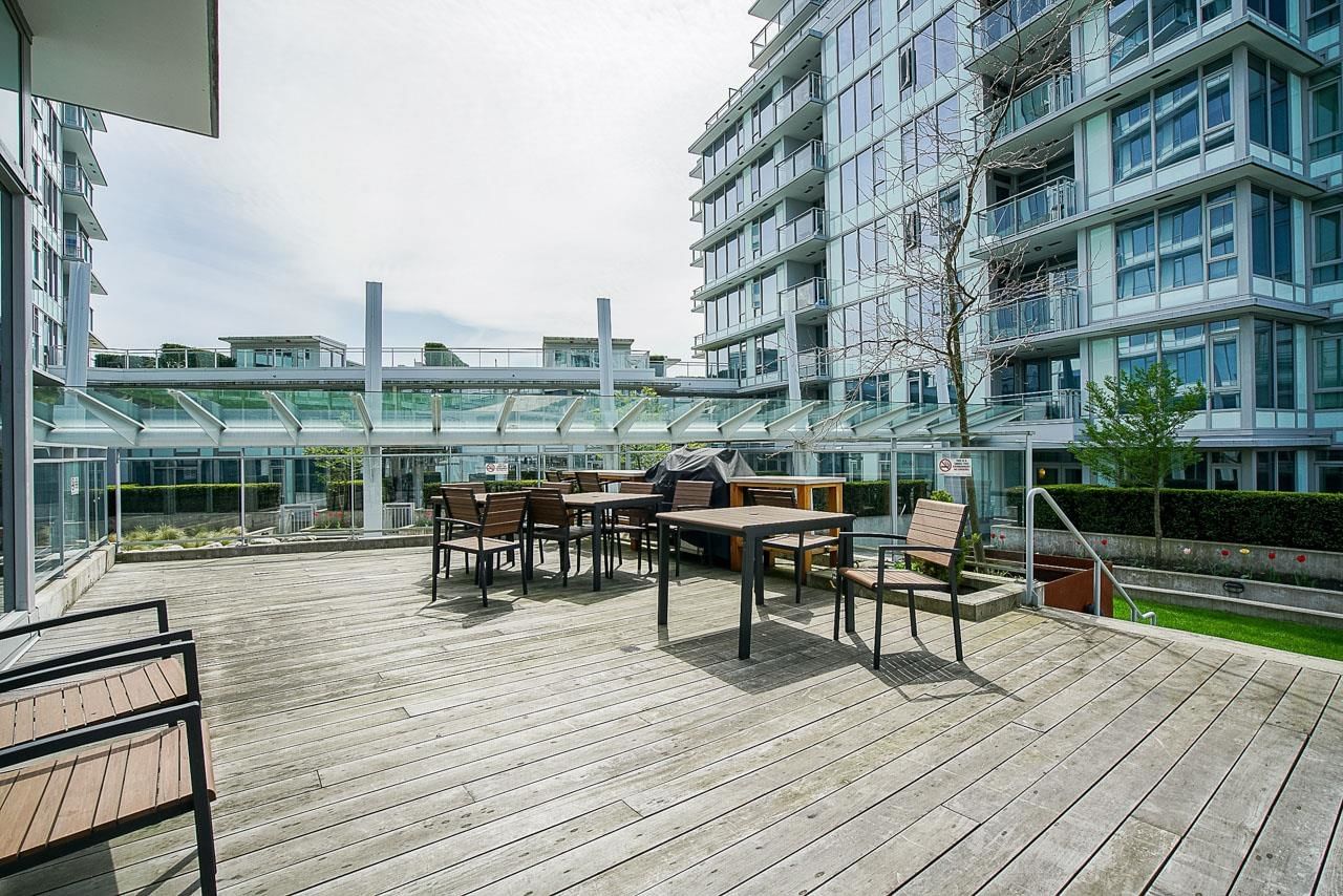 Listing Image 24