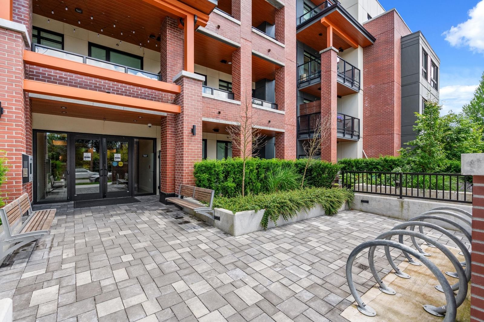Listing Image 22