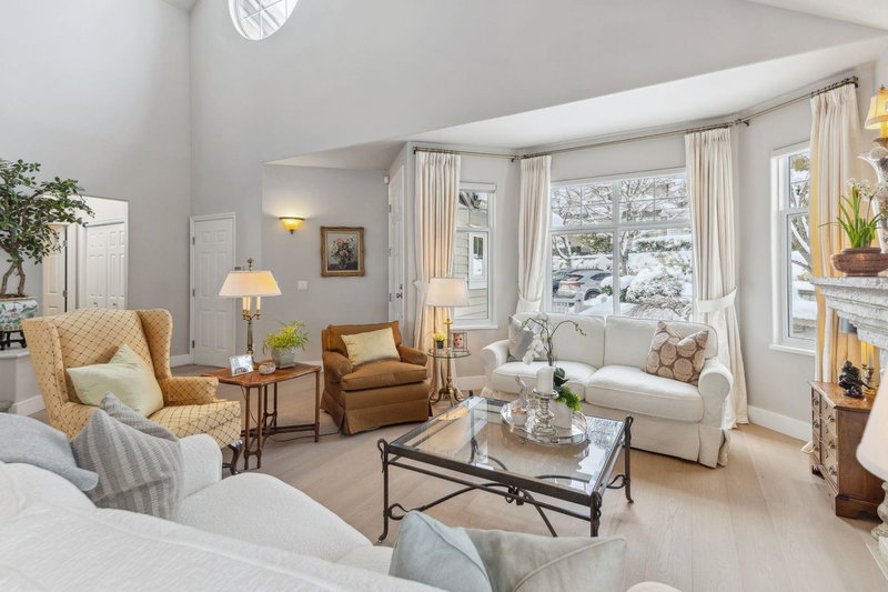 1 - 5110 Alderfeild Place, West Vancouver, V7W 2W7 | Image 3