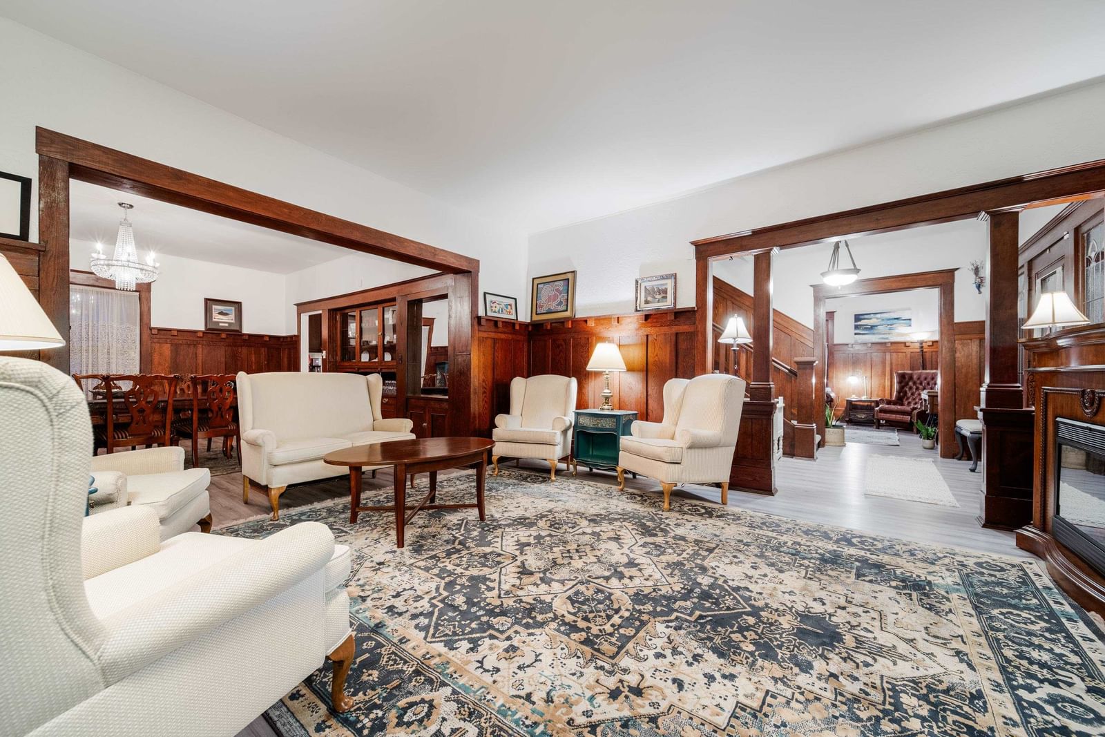 Listing Image 15