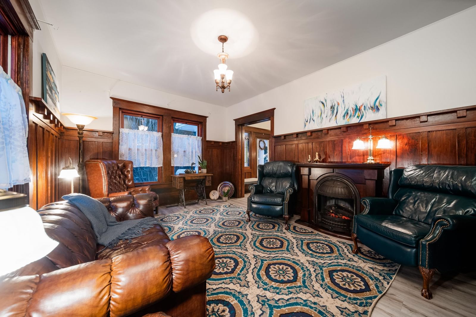 Listing Image 19