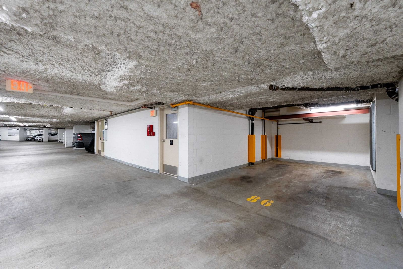 Listing Image 26