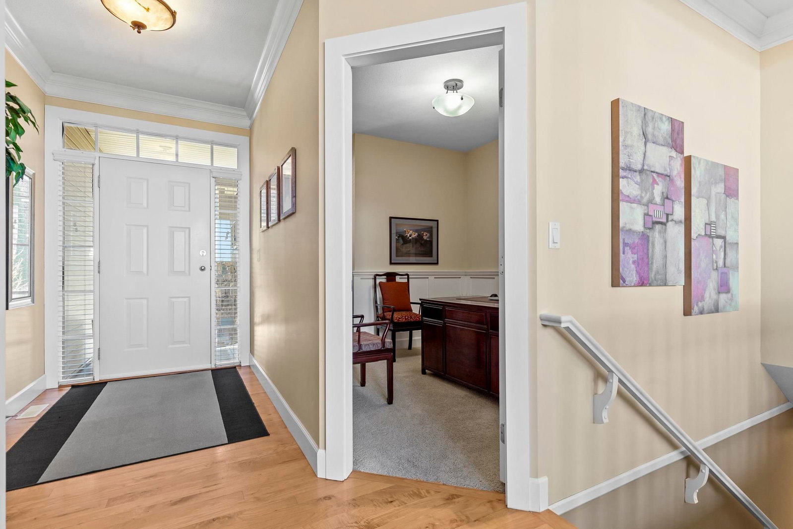 Listing Image 3
