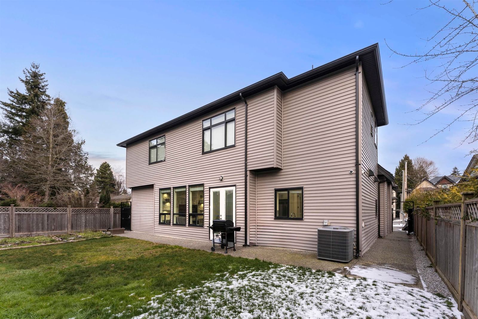 Listing Image 33