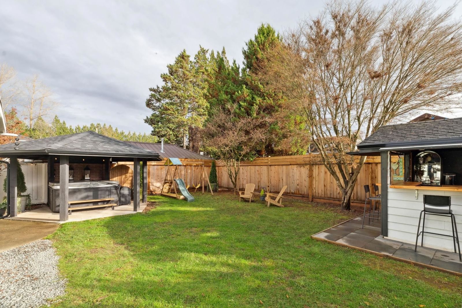 Listing Image 25