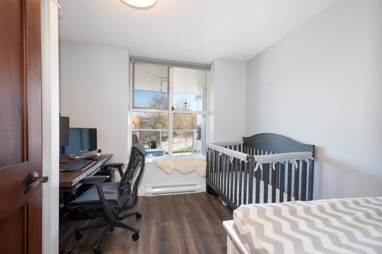 Listing Image 13