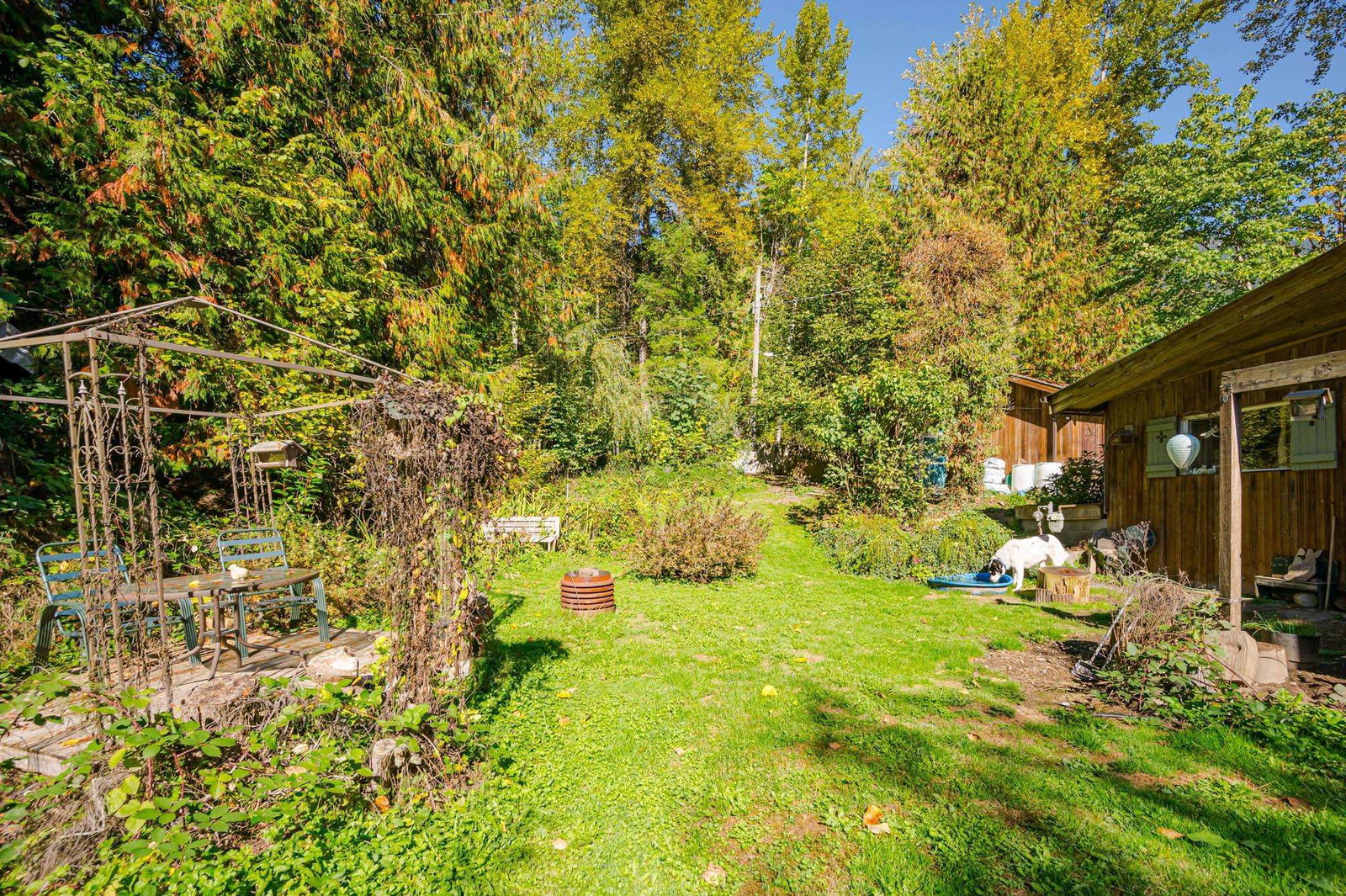 Listing Image 23
