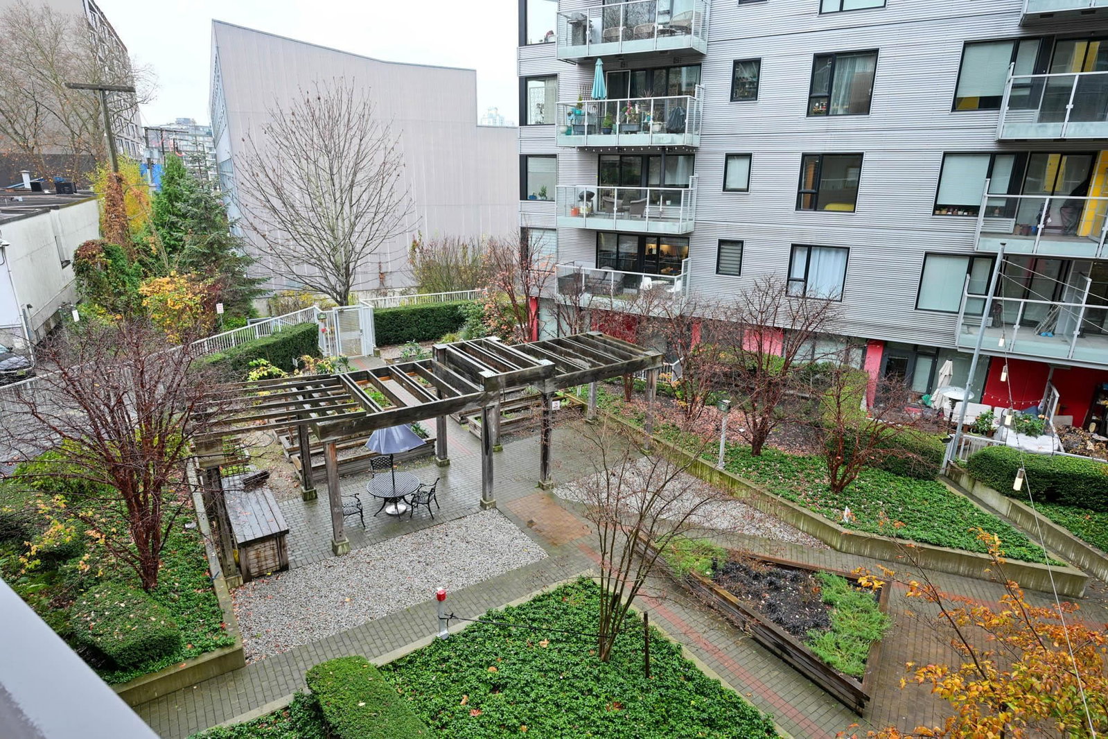 Listing Image 15