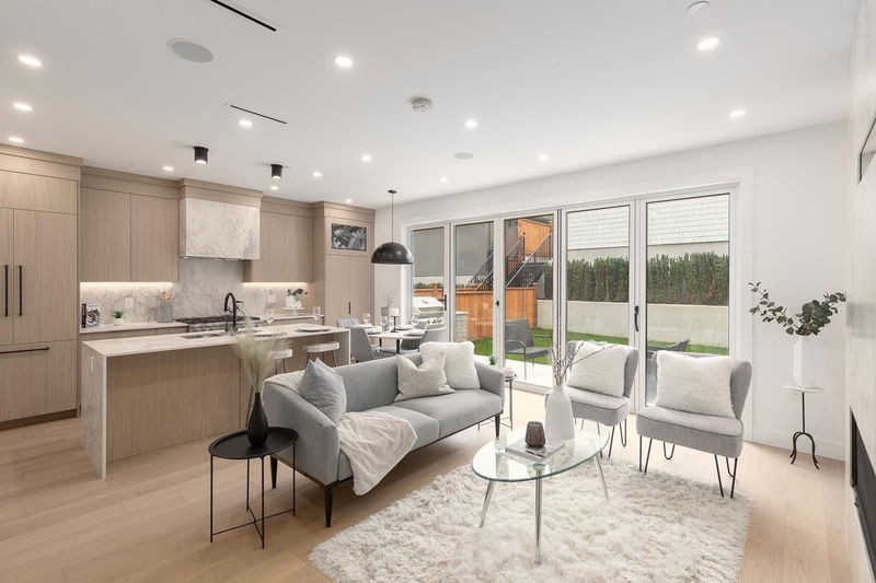 3538 14th Avenue W #B, Vancouver, British Columbia