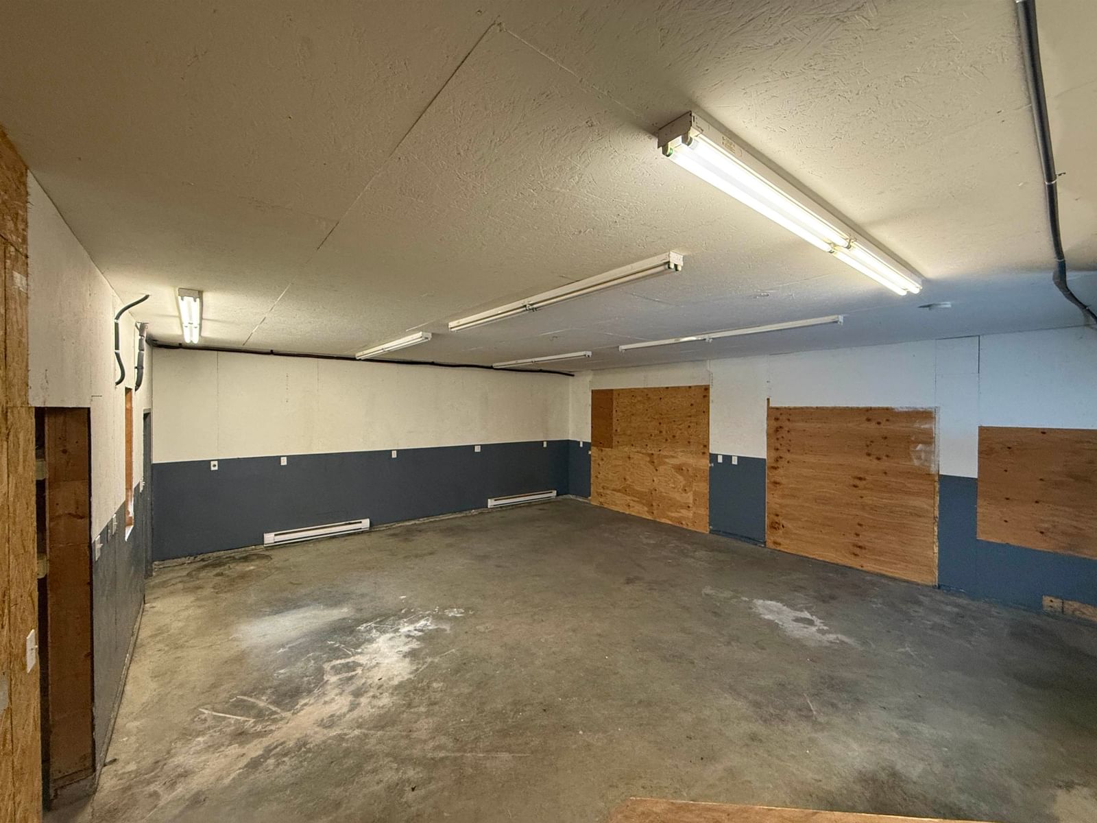 Listing Image 32