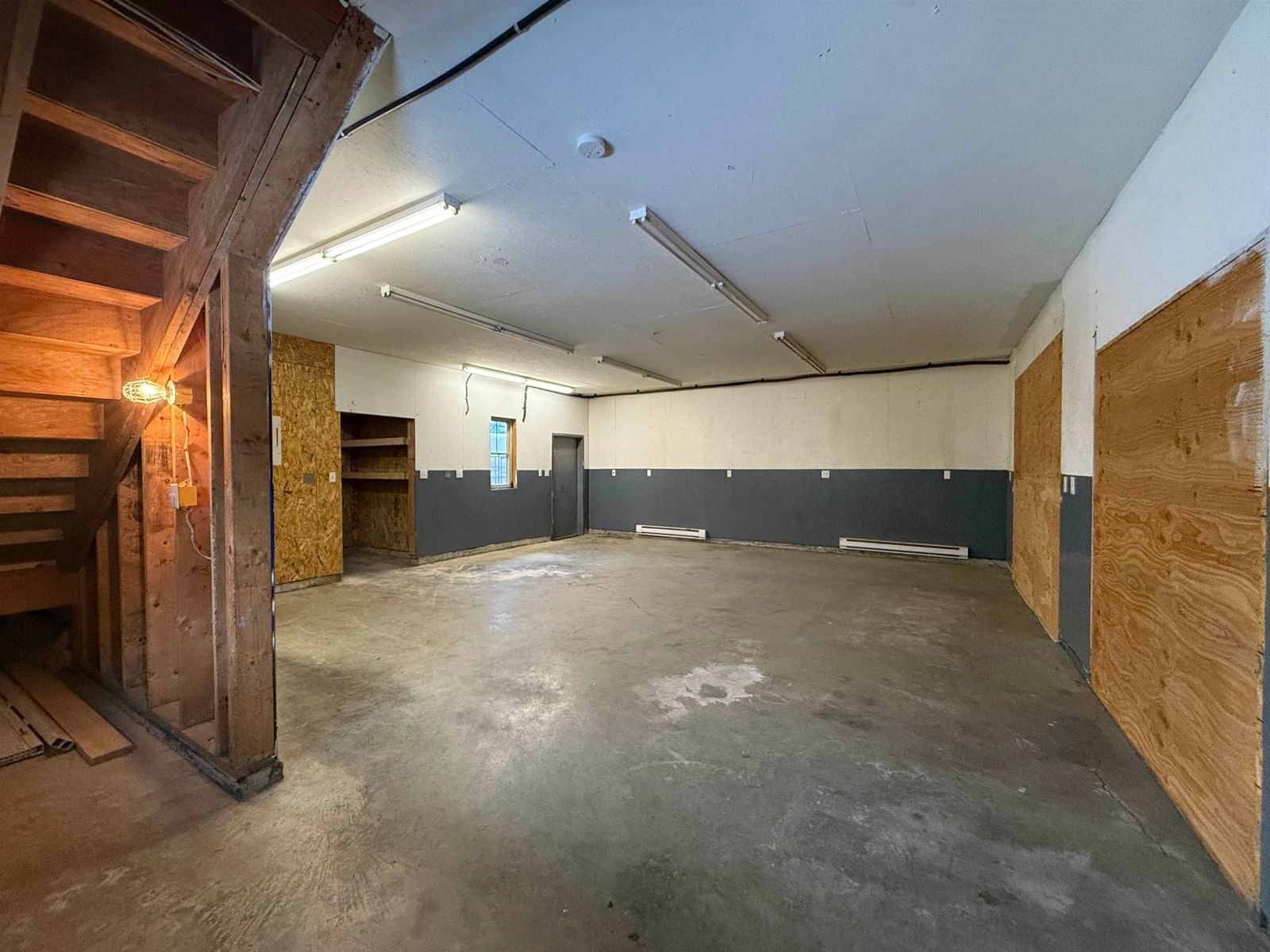 Listing Image 33