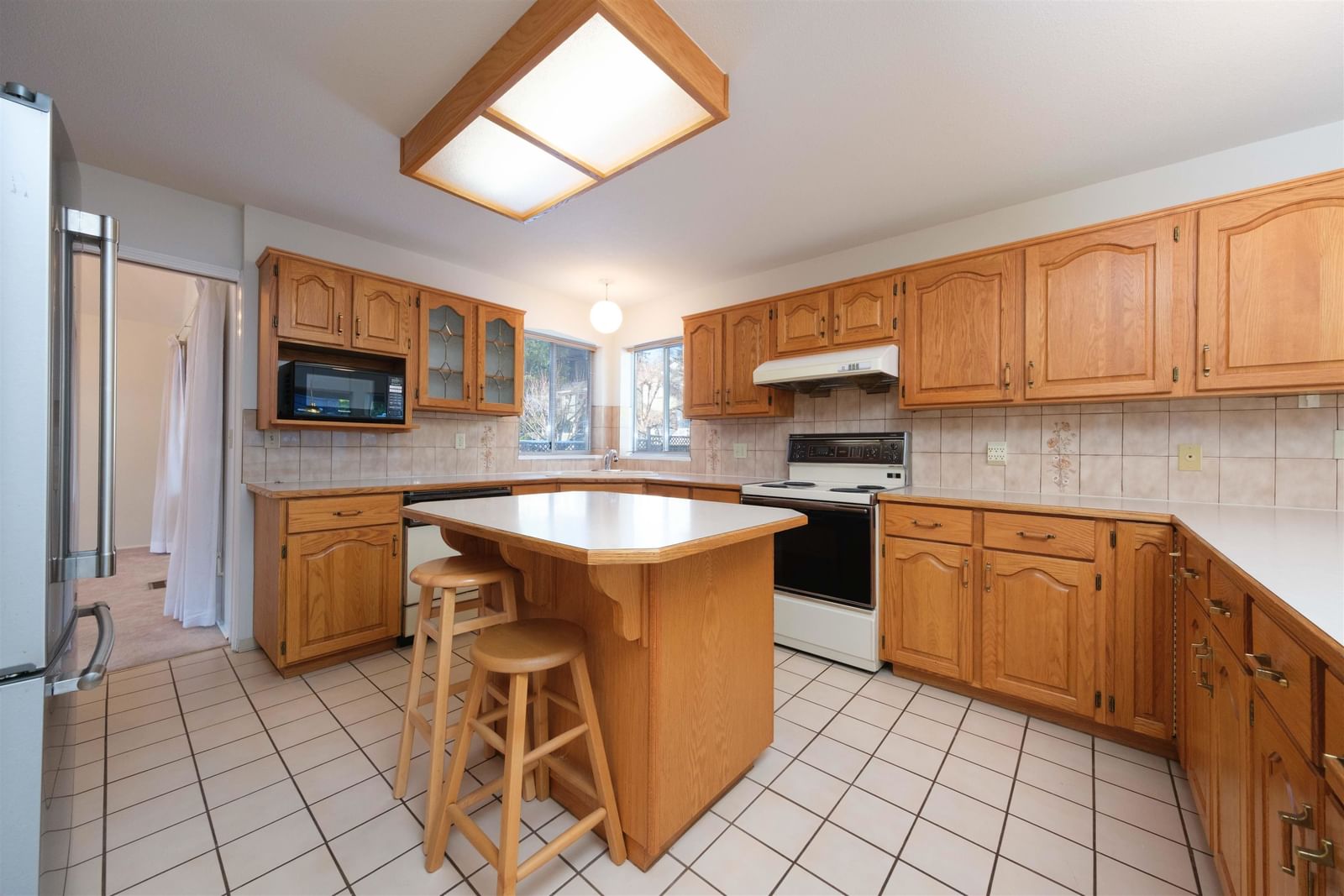 Listing Image 5