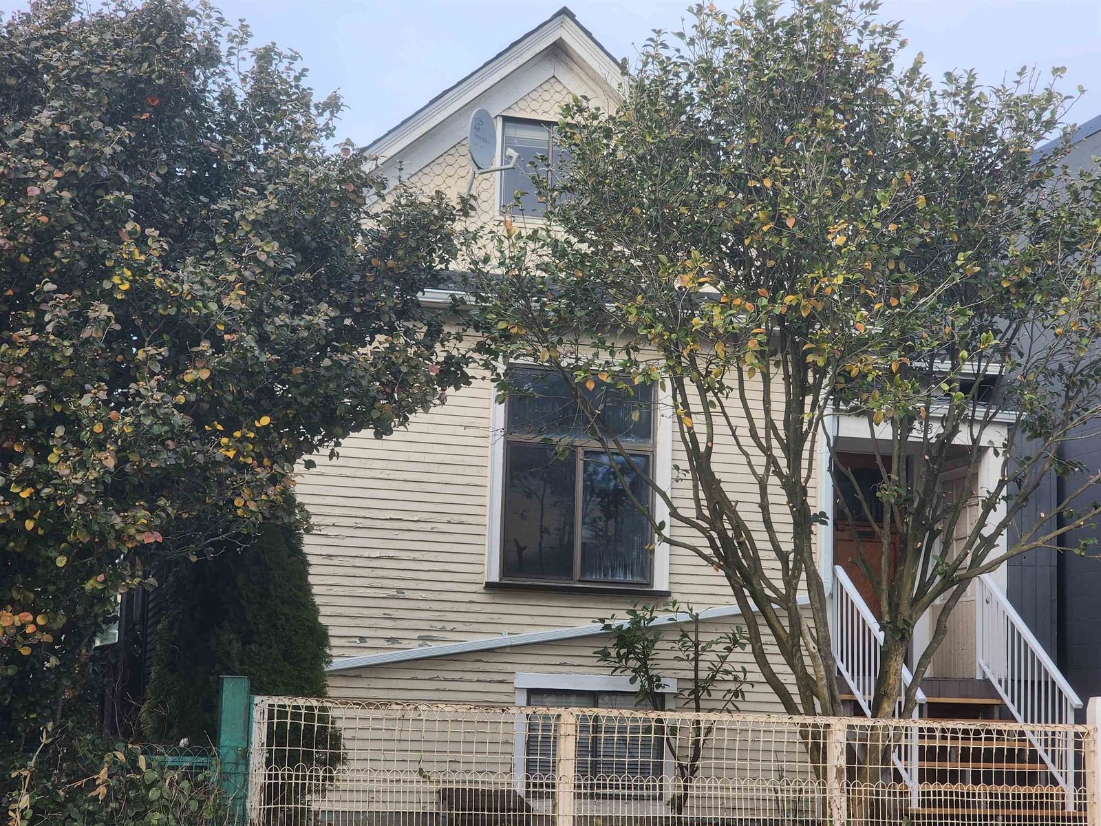 Listing Image 1