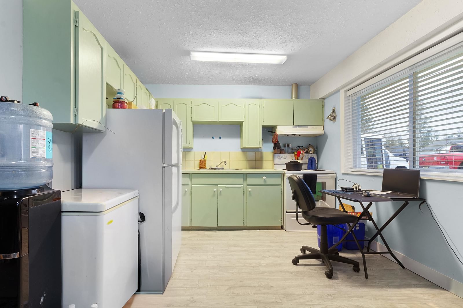 Listing Image 23