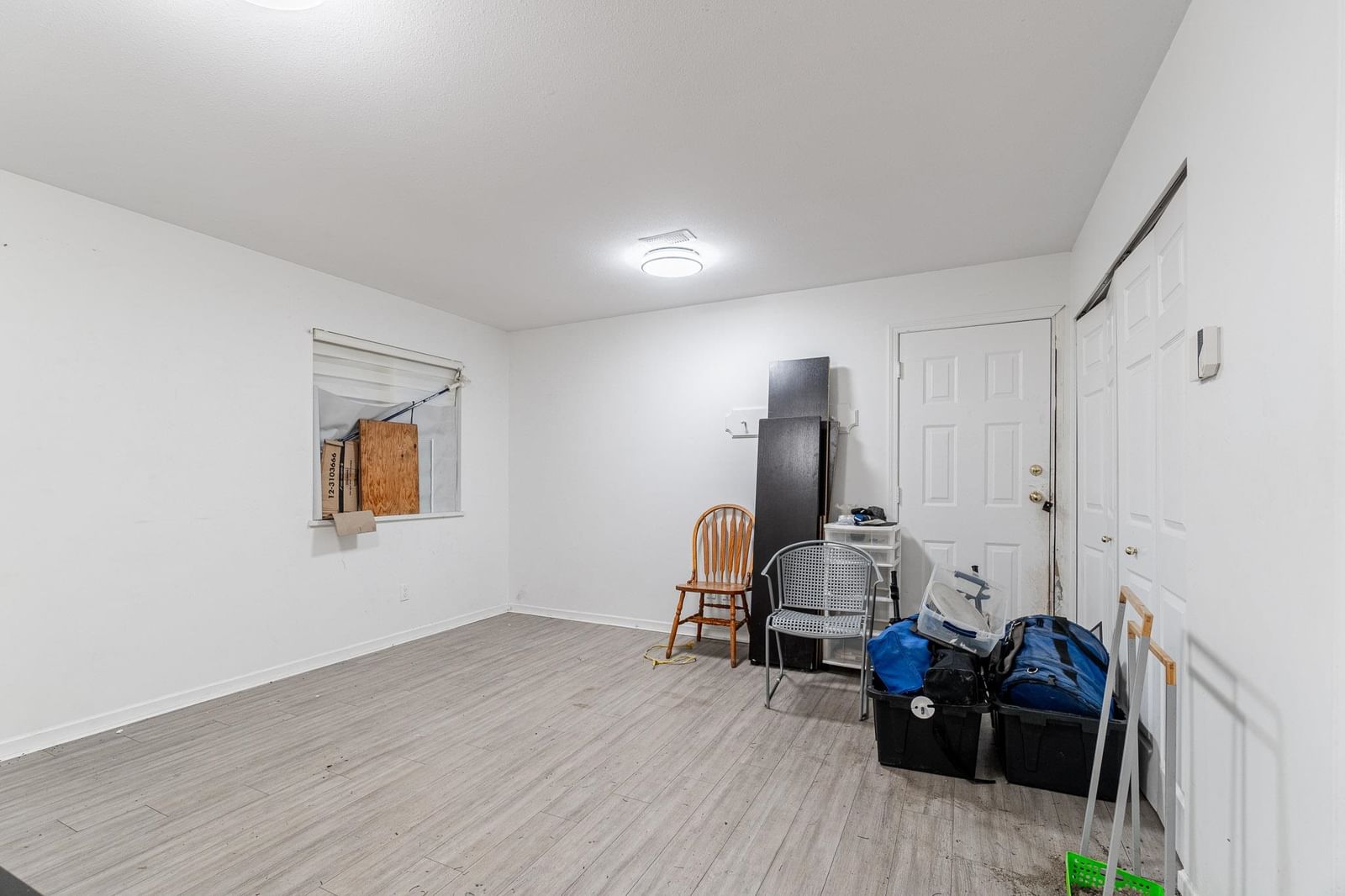 Listing Image 36