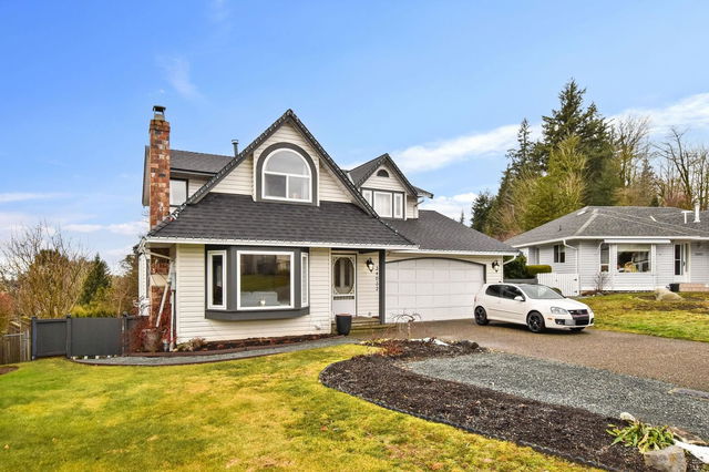 34932 Glenalmond Place