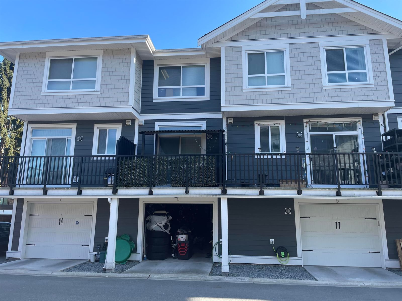 Listing Image 13