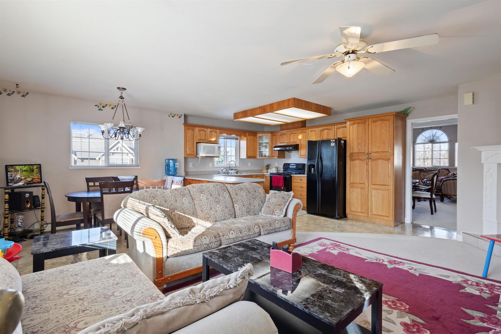 Listing Image 11