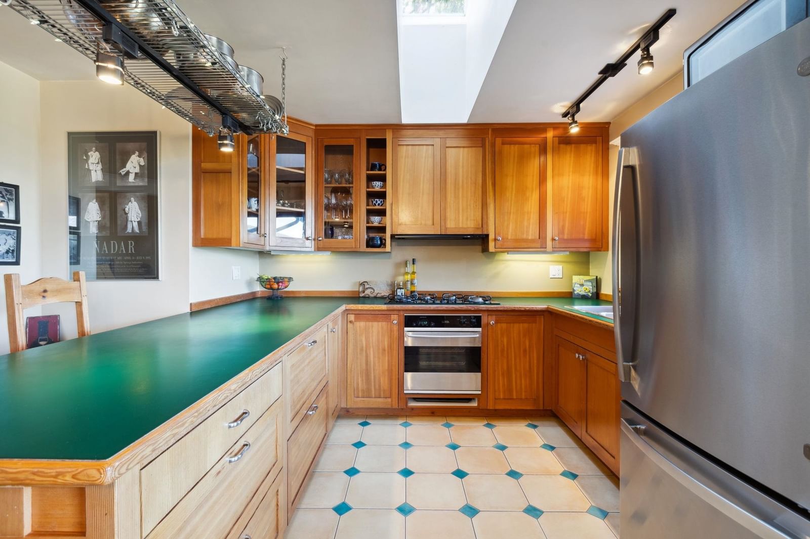 Listing Image 15