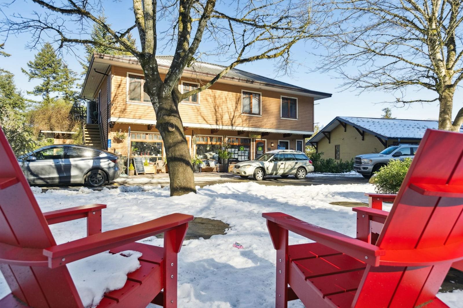 Listing Image 32