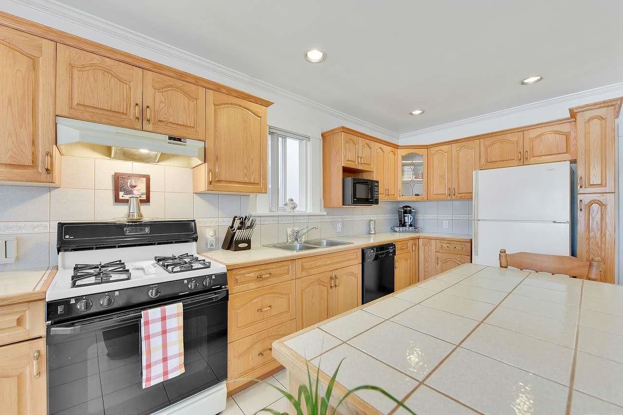 Listing Image 13