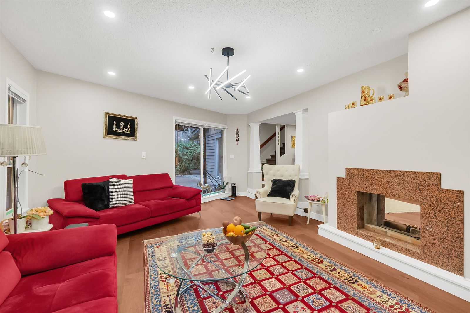 Listing Image 18
