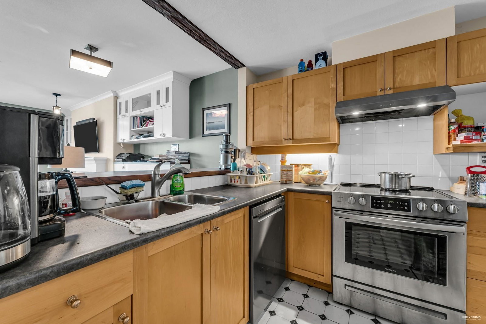 Listing Image 14