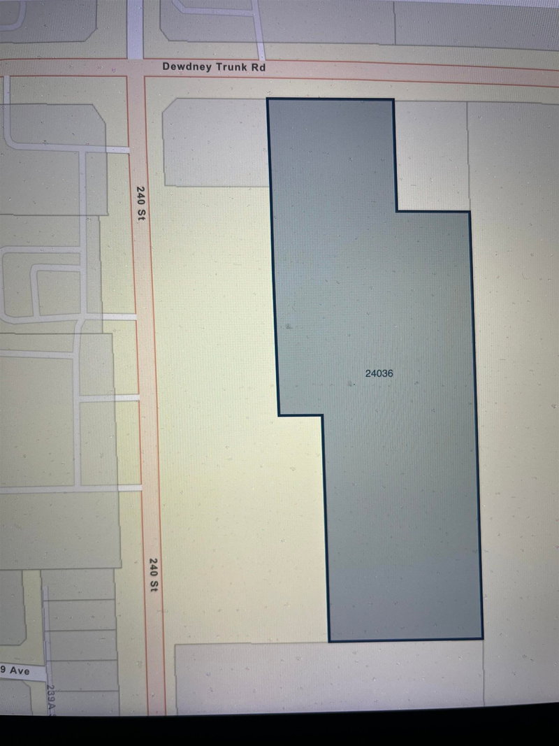 24022 Dewdney Trunk Road, Maple Ridge, V4R 1W6 | Image 3