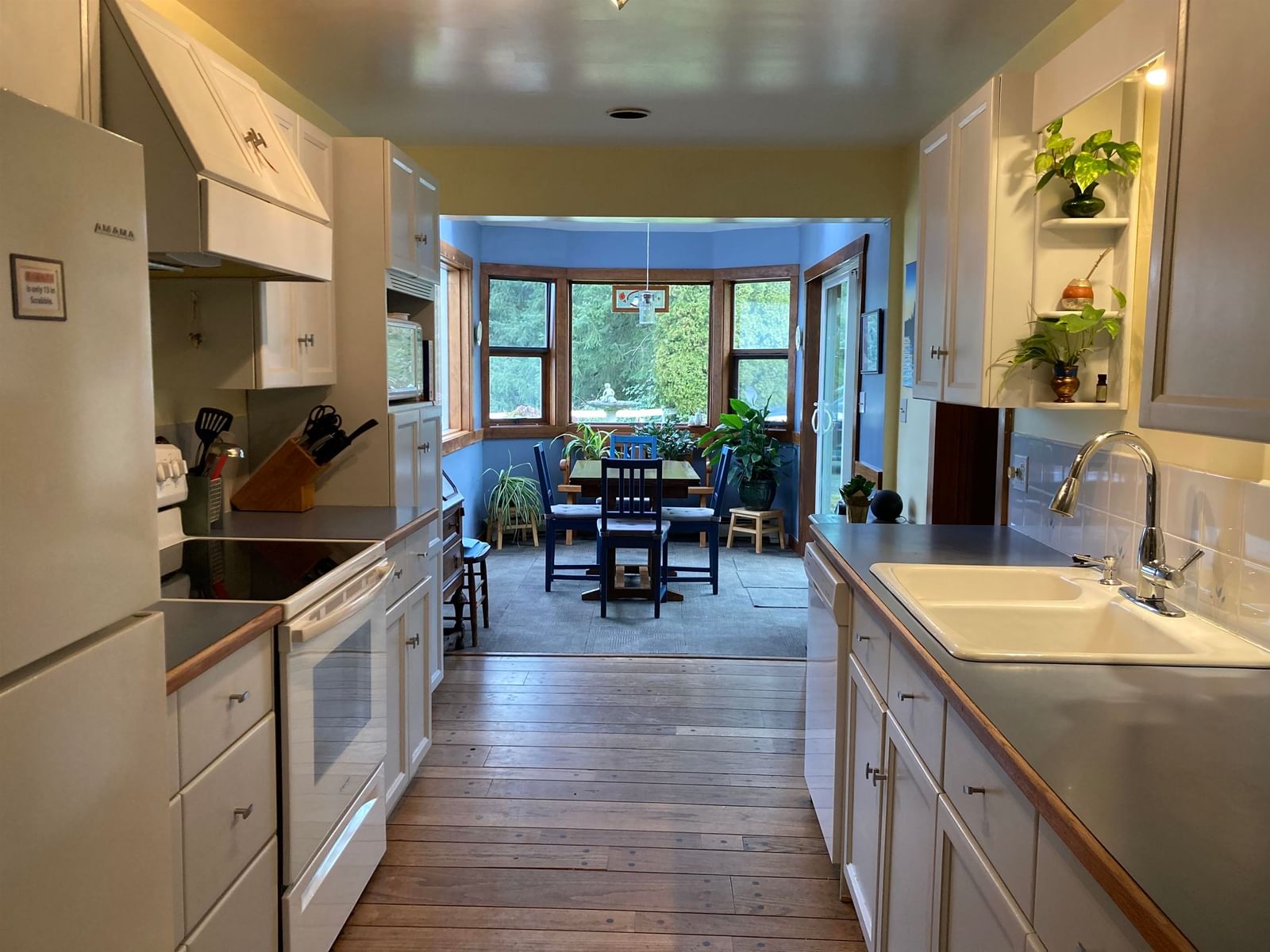 Listing Image 17