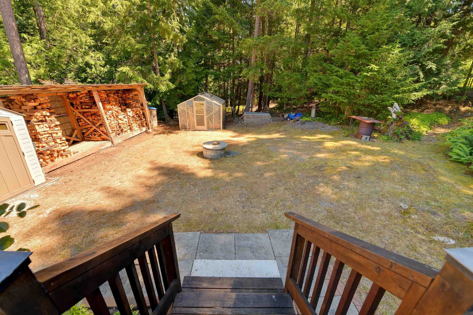 Listing Image 8