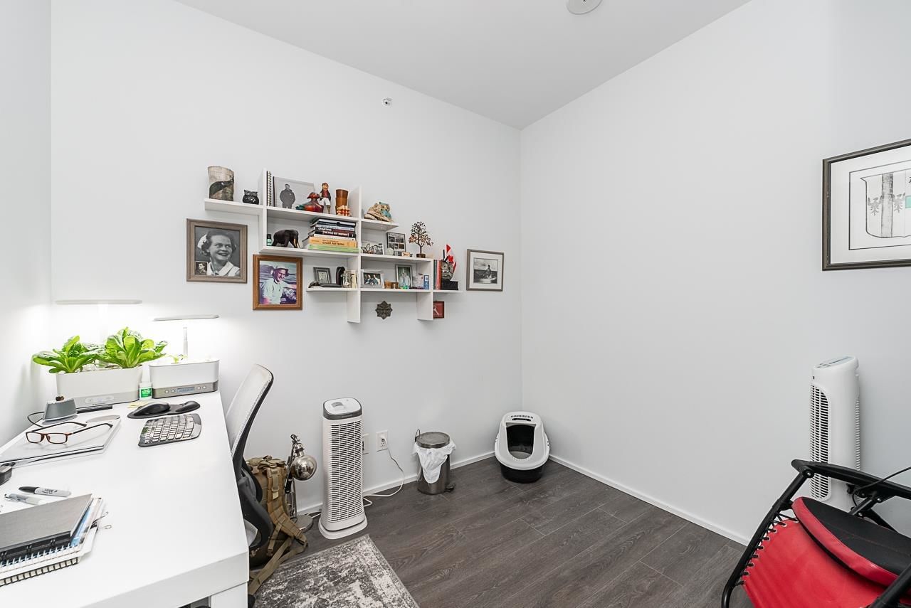 Listing Image 21