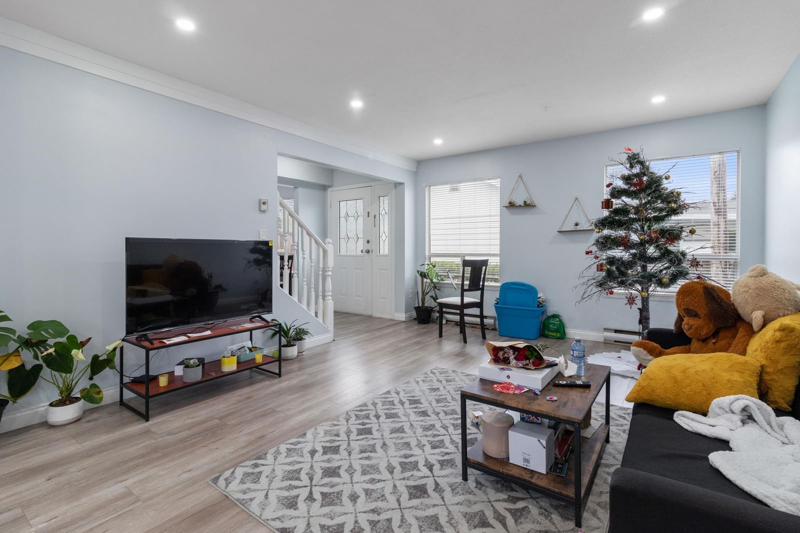 Listing Image 13