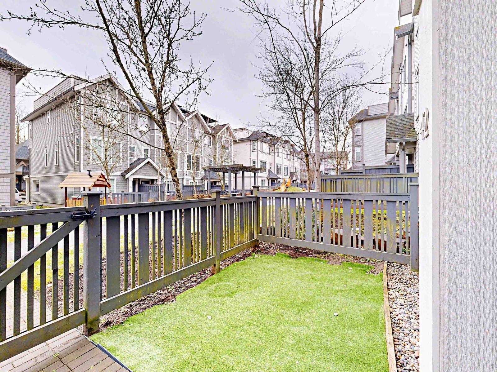 Listing Image 33