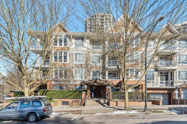 211 - 3551 Foster Avenue