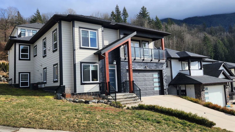8501 Forest Gate Drive, Chilliwack, British Columbia