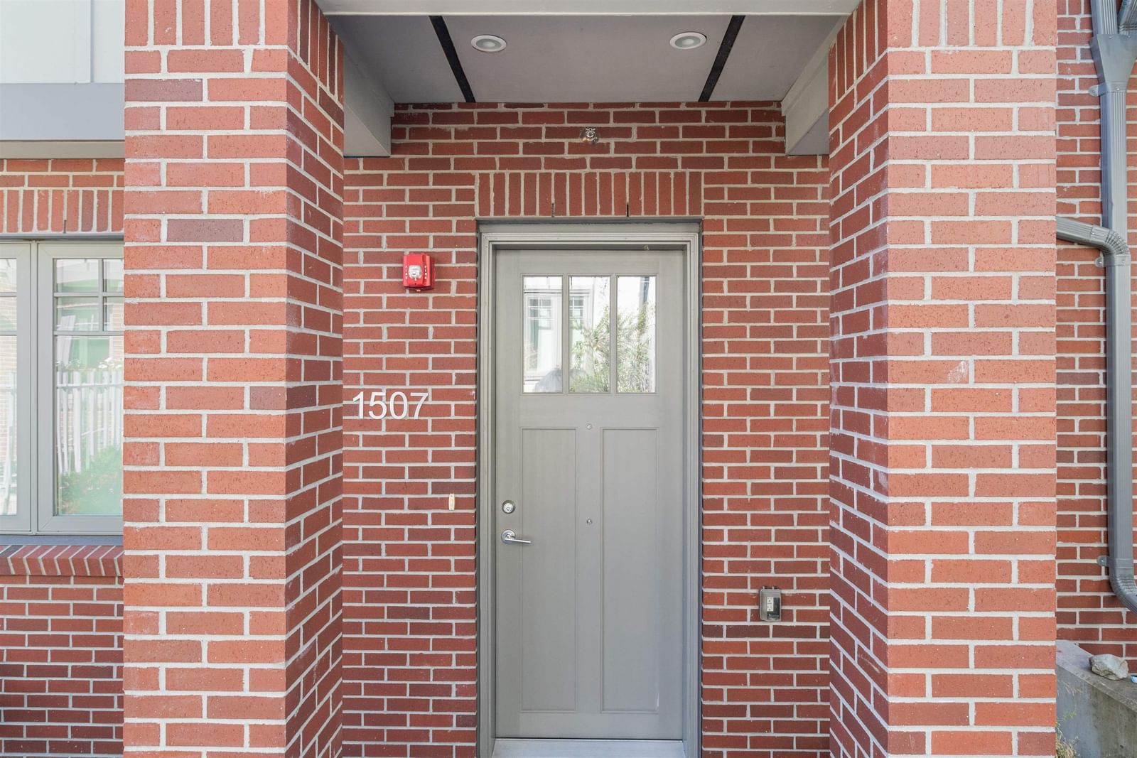 Listing Image 28