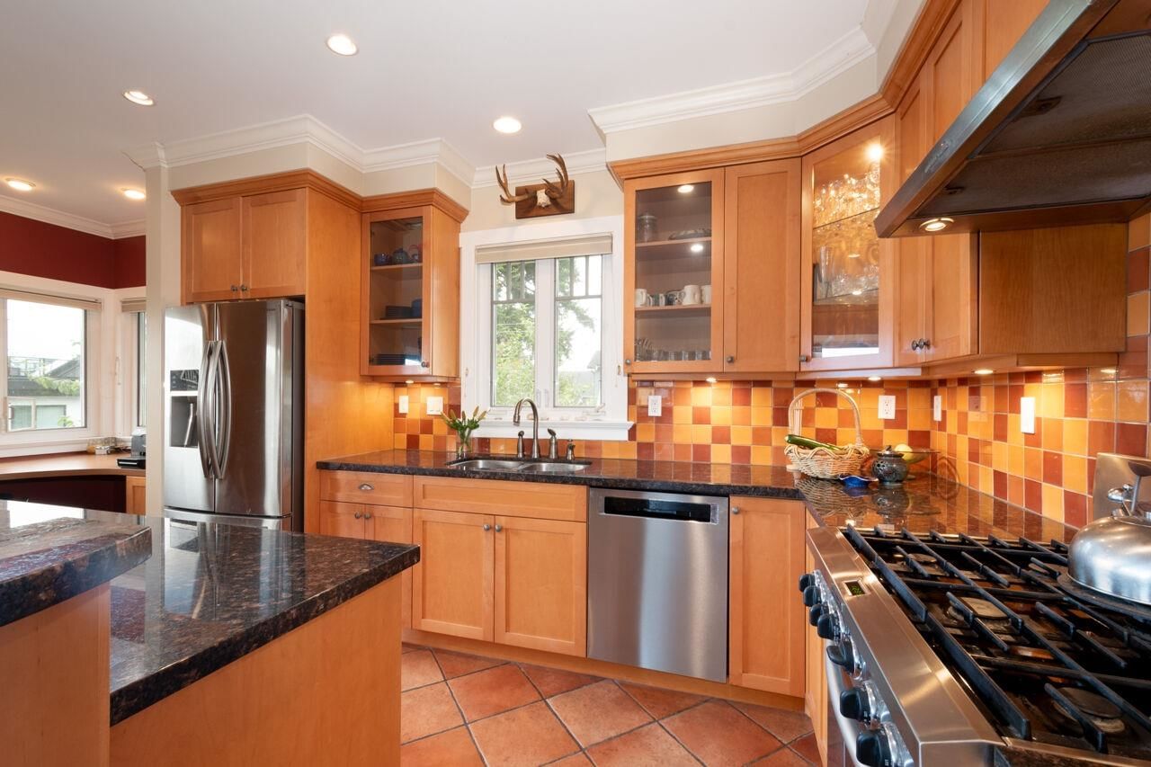 Listing Image 15