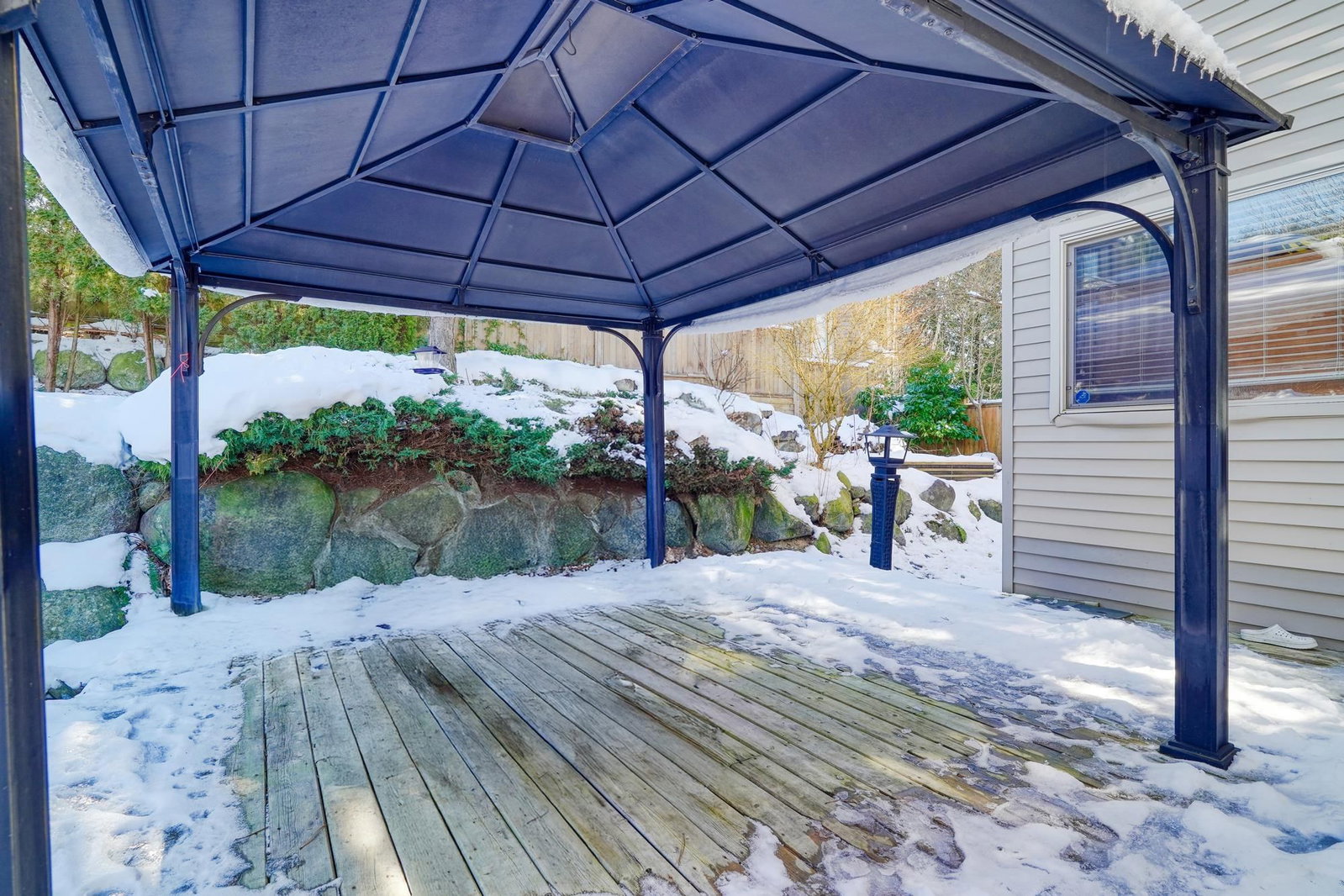 Listing Image 19