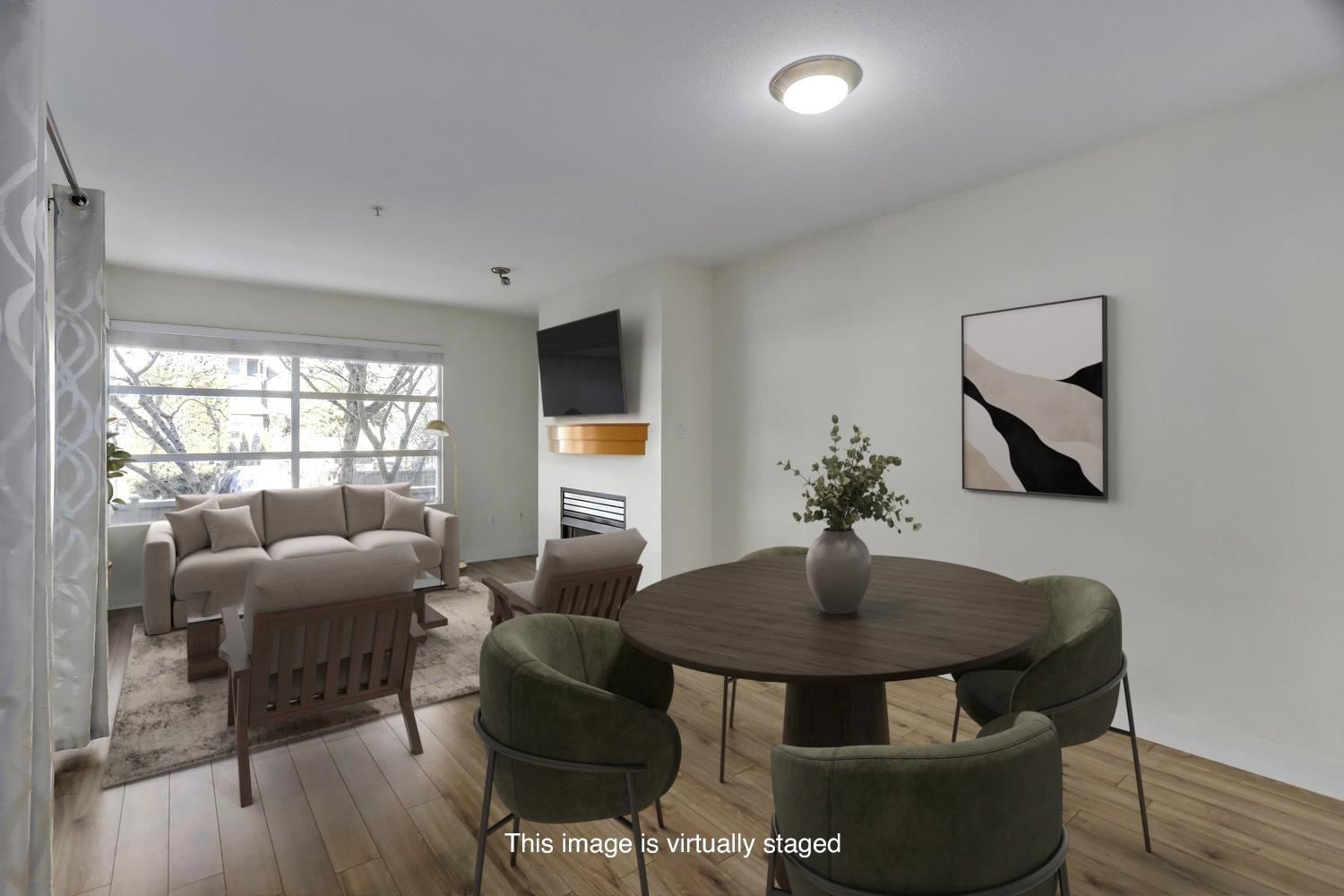 Listing Image 3