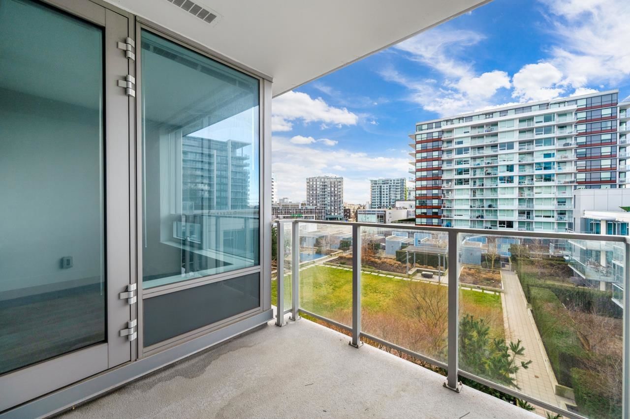 Listing Image 12