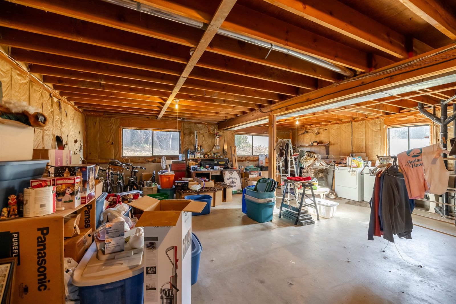Listing Image 10