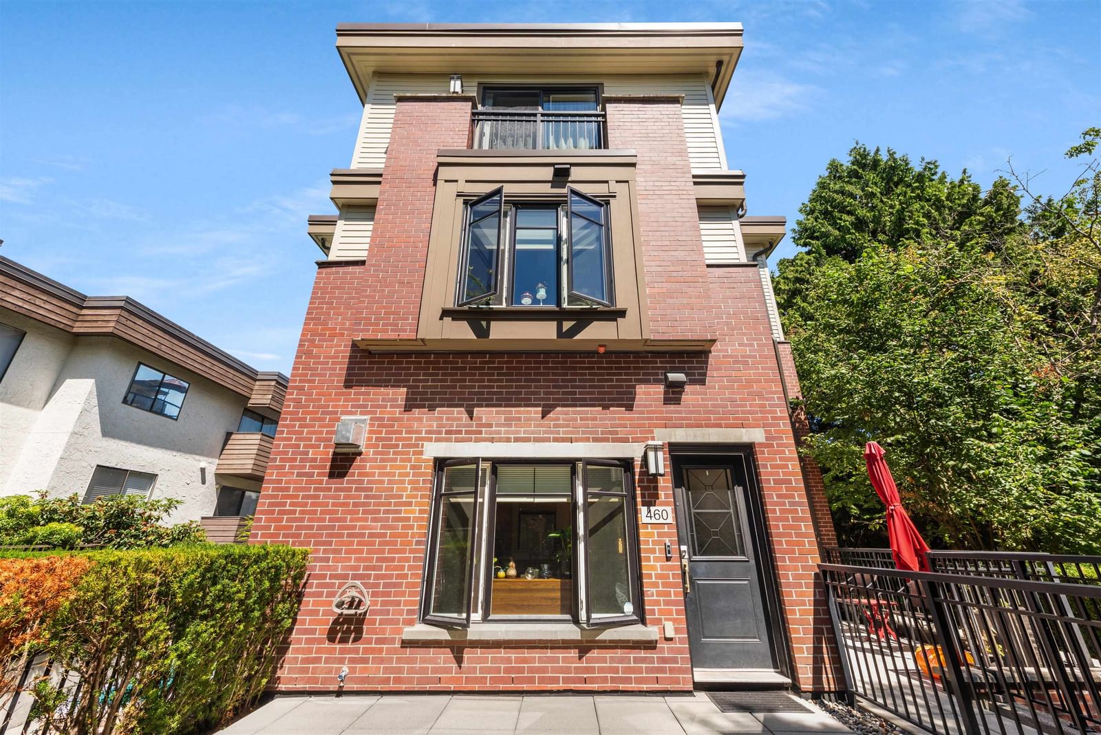 Listing Image 16
