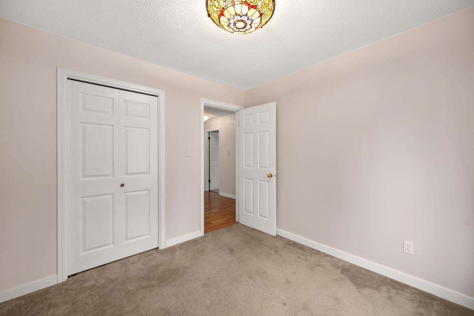 Listing Image 26