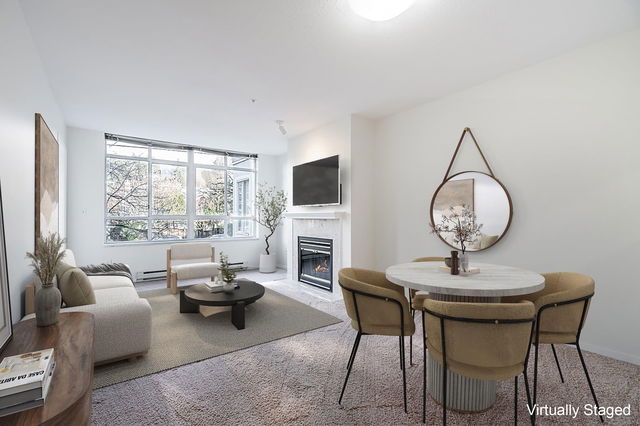 202 - 855 16th Street
