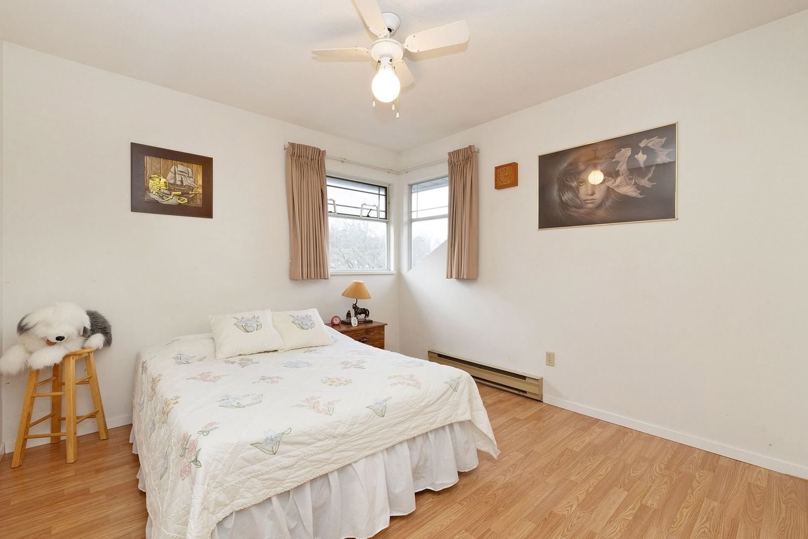 Listing Image 23