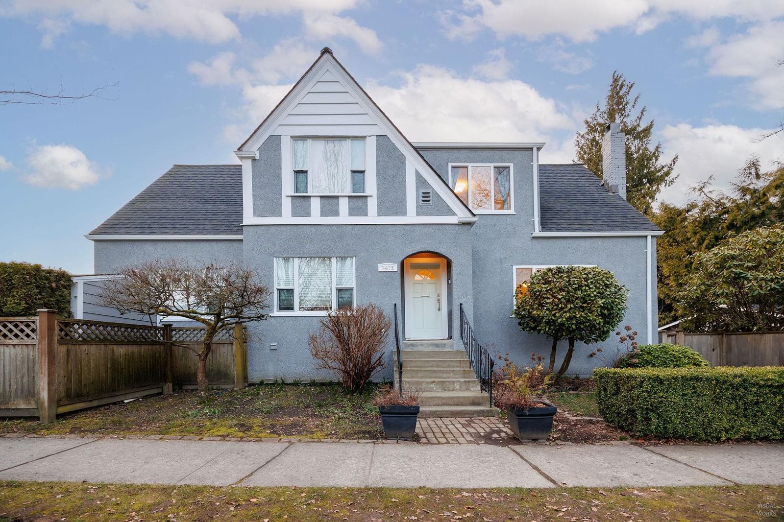 Listing Image 10