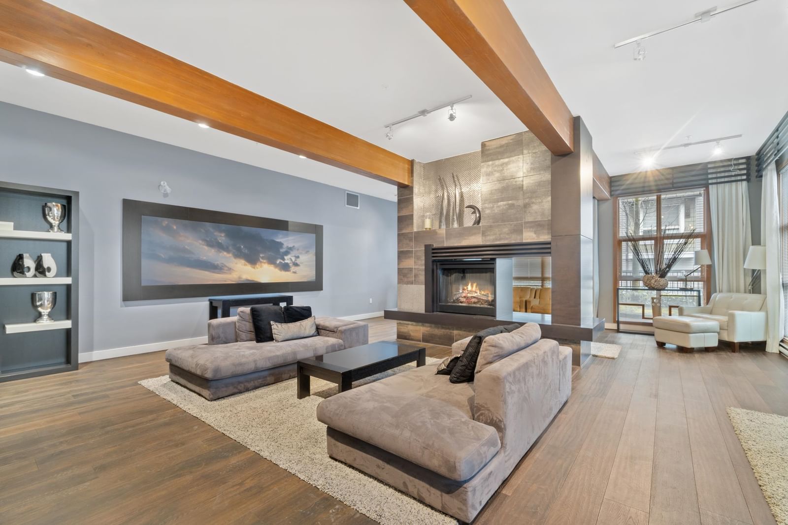 Listing Image 24